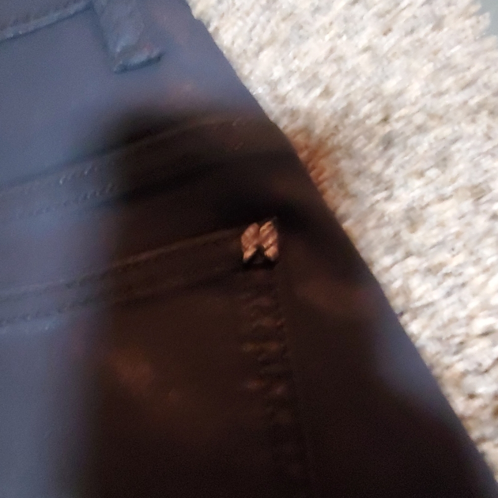 Faux leather jean - Picture 5 of 5